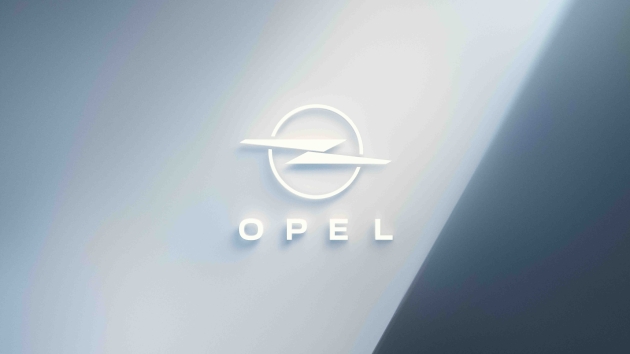 Der Automobilhersteller Opel stellt sein neues Logo mit Blitz vor - Quelle: Opel